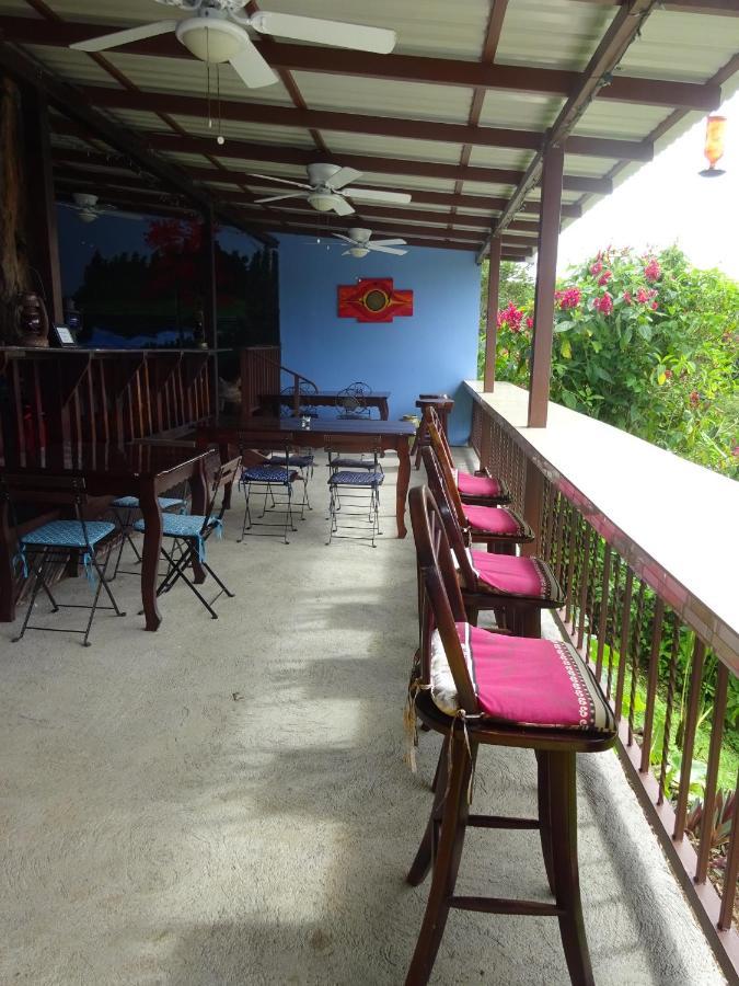 נובו ארנל Toucan Lane Hotel And Restaurant מראה חיצוני תמונה