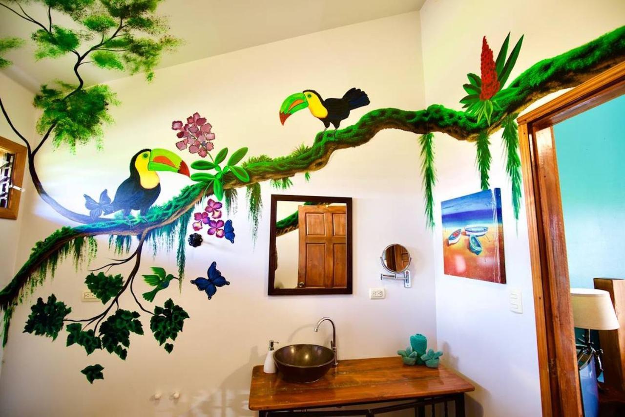 נובו ארנל Toucan Lane Hotel And Restaurant מראה חיצוני תמונה
