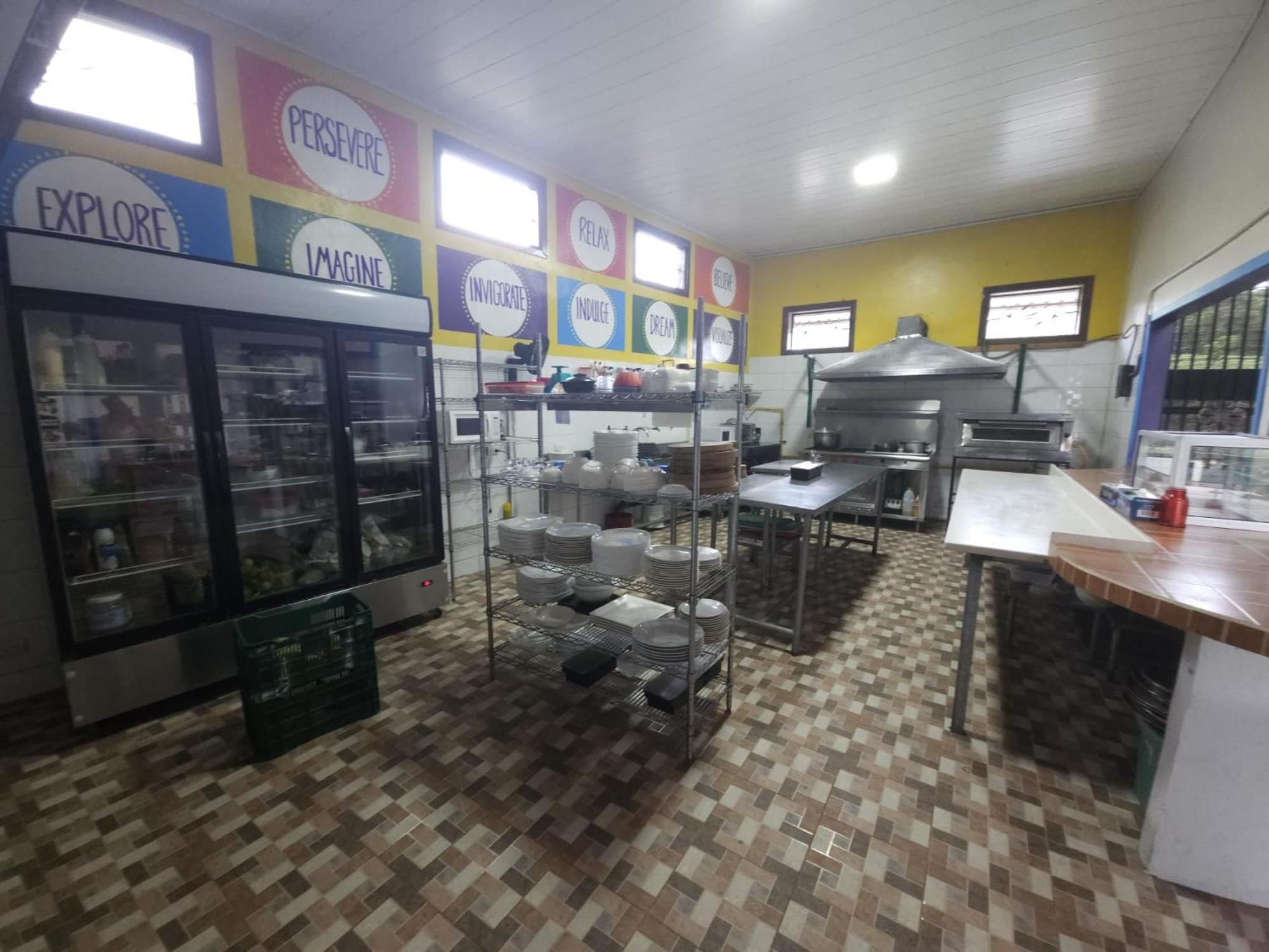נובו ארנל Toucan Lane Hotel And Restaurant מראה חיצוני תמונה